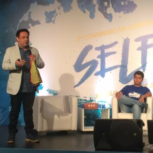 Marcos Fernandes, da Diversidade Tucana, na última palestra da sexta-feira. #Selfie2016
